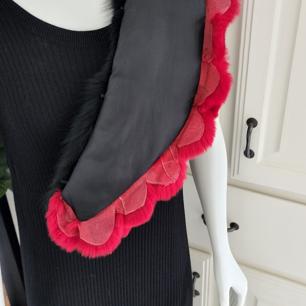 Fox & Rabbit Fur Collar Topper Black And Red View 6